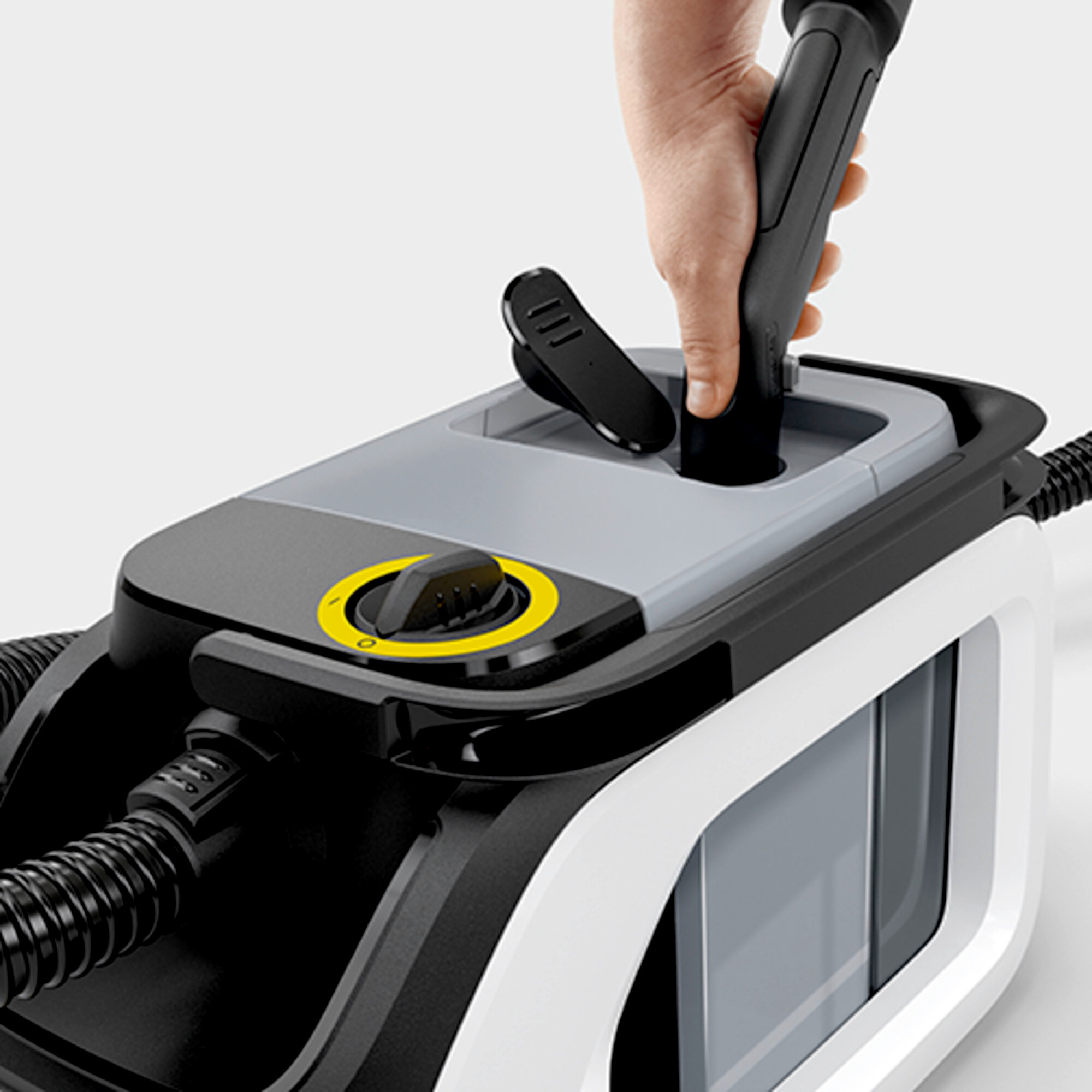 Моющий пылесос Karcher SE 3 Compact Home Floor  - <h3>Испытанные насадки Karcher (для мягкой мебели и щелевая) для оптимальных результатов уборки</h3>
Тщательная очистка текстильных поверхностей. Быстрая и легкая очистка по технологии экстракции. Низкая остаточная влажность для быстрого высыхания текстильных поверхностей.